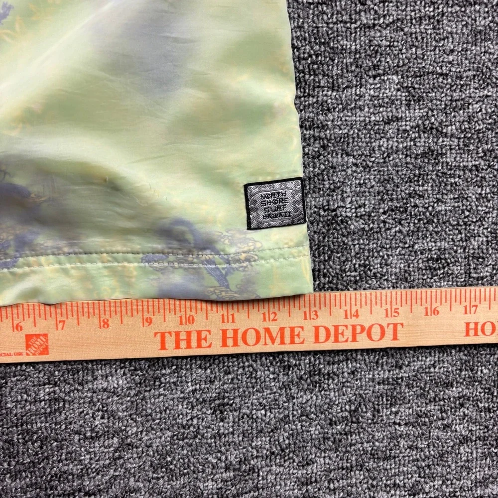 Y2K 2000s North Shore Surf Hawaii Dragon Baggy Board‎ Shorts Green Mens Size 38